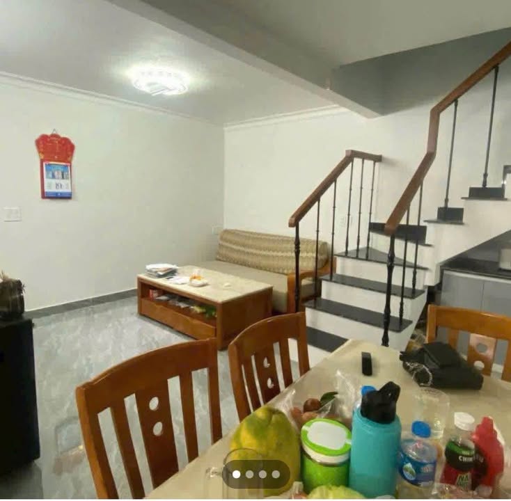 Nhà Độc Lập mặt ngõ Lê Lợi, 30m² giá 1.68 tỷ - Giao thông thuận lợi!