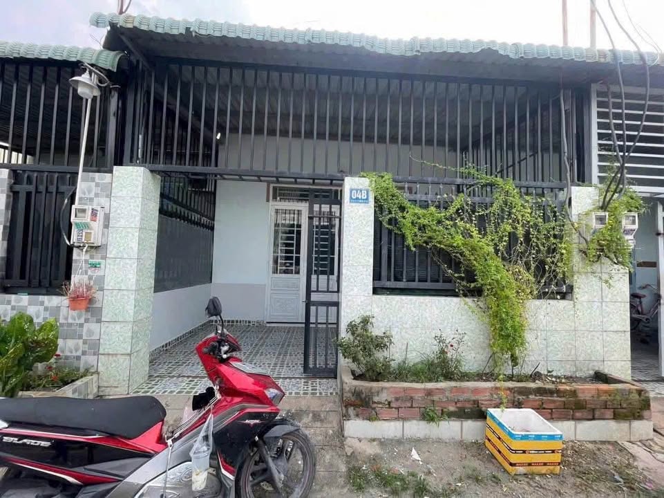 Nhà cho thuê KP4C Trảng Dài 90m² giá 2.8 triệu - Khu vực yên tĩnh, tiện nghi đầy đủ!