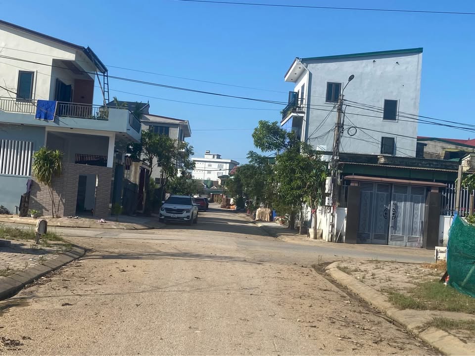 Đất đấu giá xóm 5 Hưng Chính TP Vinh 120m² giá 2 tỷ - Cơ hội đầu tư tuyệt vời!