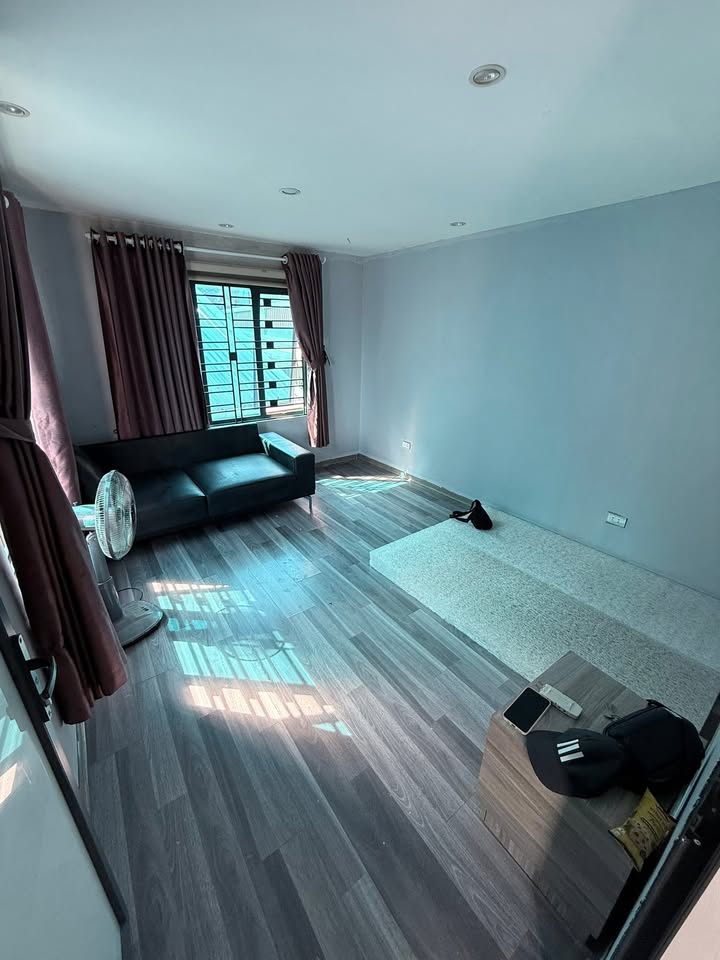 Phòng cho thuê tại ngõ 71 Thanh Lân, 30m² - Tiện nghi đầy đủ, tự do giờ giấc