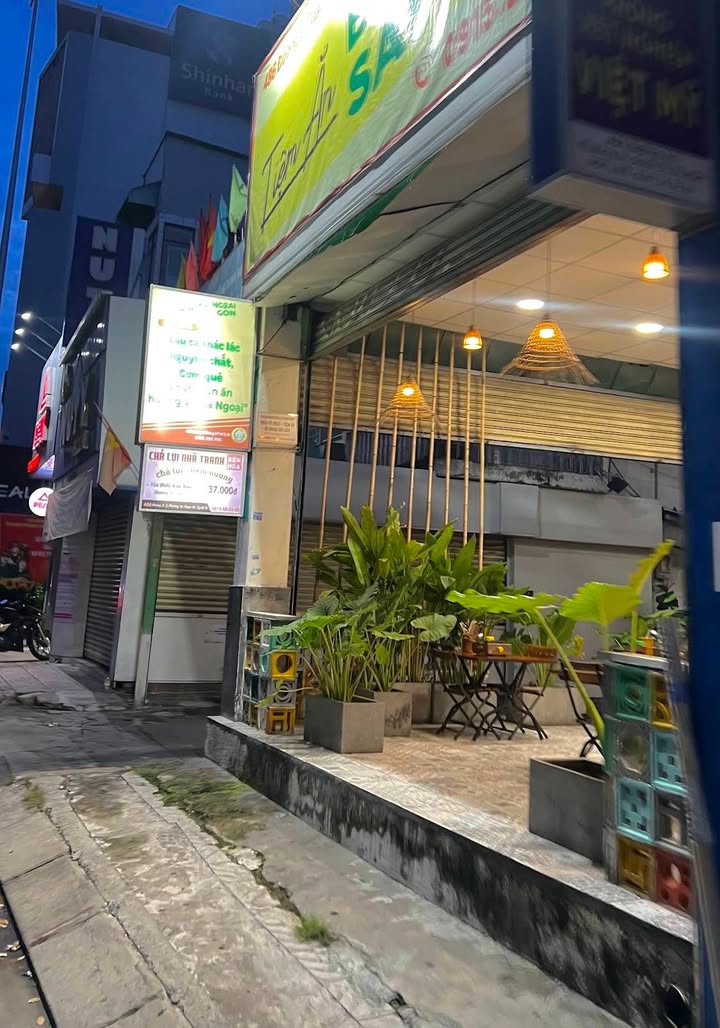 Nhà mặt tiền đường Ba Tháng Hai, Quận 10 110m² - Tiềm năng kinh doanh lớn!