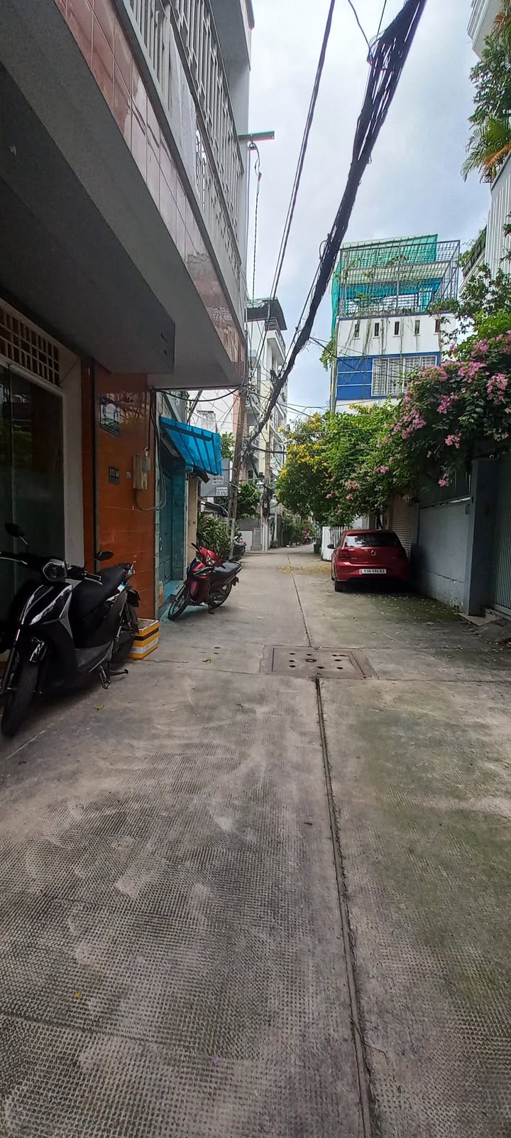 Nhà phố cho thuê đường Thành Thái, quận 10 - Diện tích 45m² - Phù hợp kinh doanh đa dạng!