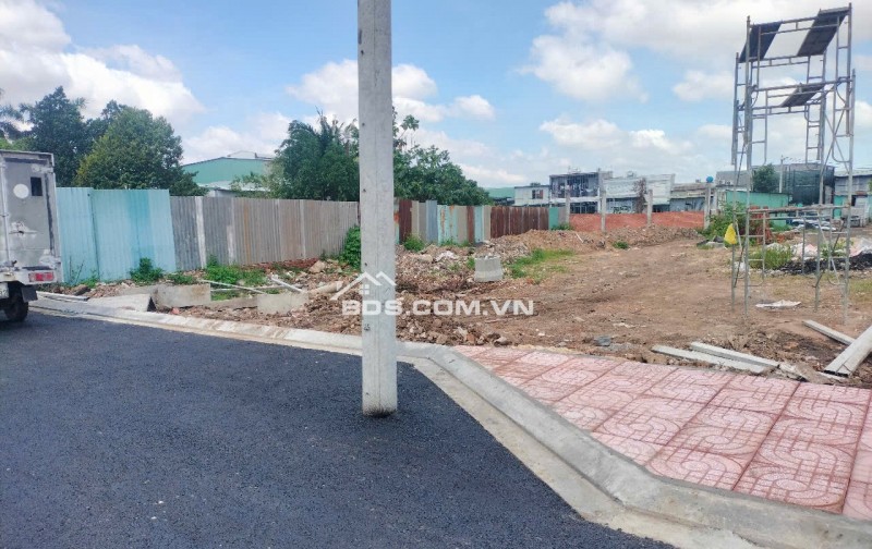 Bán đất nền Thạnh Xuân 25, Quận 12 - Sổ hồng riêng, giá chỉ 4.3 tỷ!