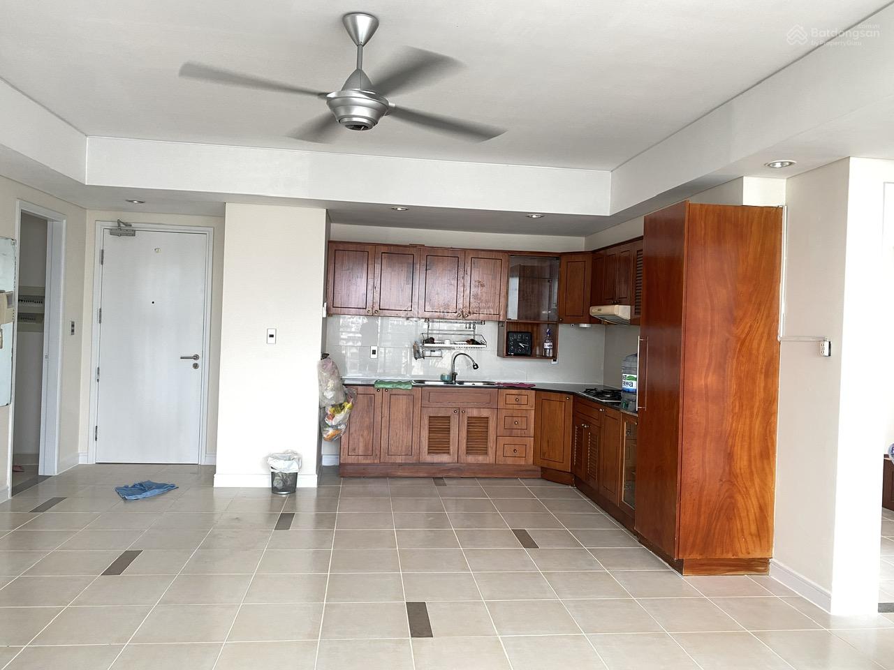 Căn hộ 3PN, 2WC tại Botanic Towers, Phú Nhuận, 113m² - Giá 20 triệu/tháng, đầy đủ nội thất!