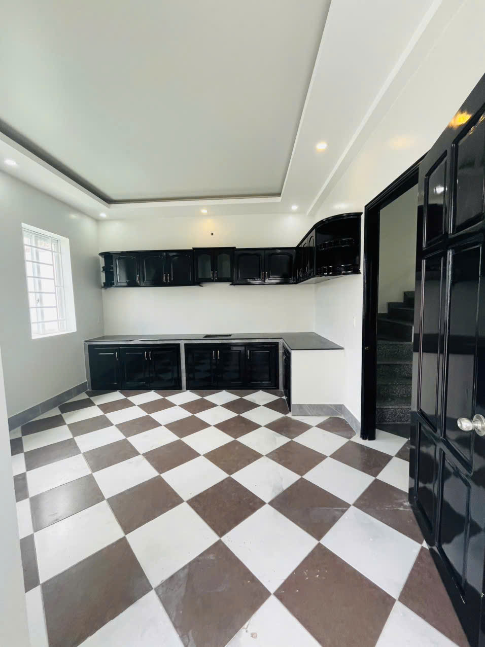 Cho thuê nhà mới trệt 3 lầu góc 2 mặt tiền Cái Răng, Cần Thơ - Giá 17 triệu/tháng