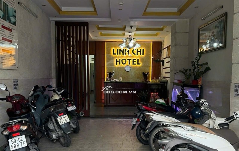 Khách sạn 5 tầng tại Dĩ An 127,2m² giá 15,2 tỷ - Tiềm năng sinh lời cao!