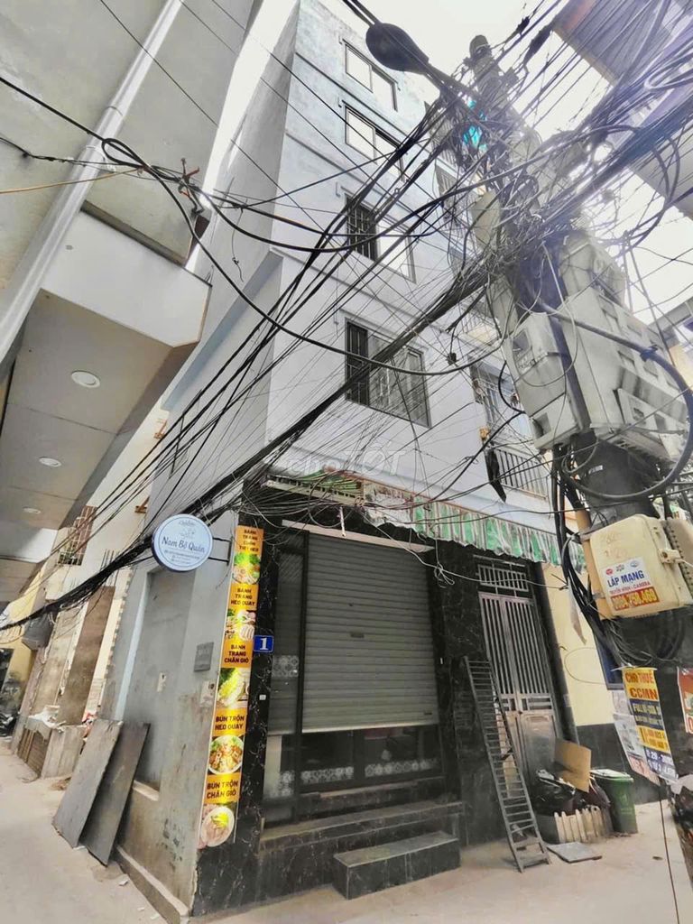 Nhà mặt ngõ kinh doanh đường Triều Khúc 27m² giá 4.9 tỷ - Lô góc, cho thuê 15 triệu/tháng!