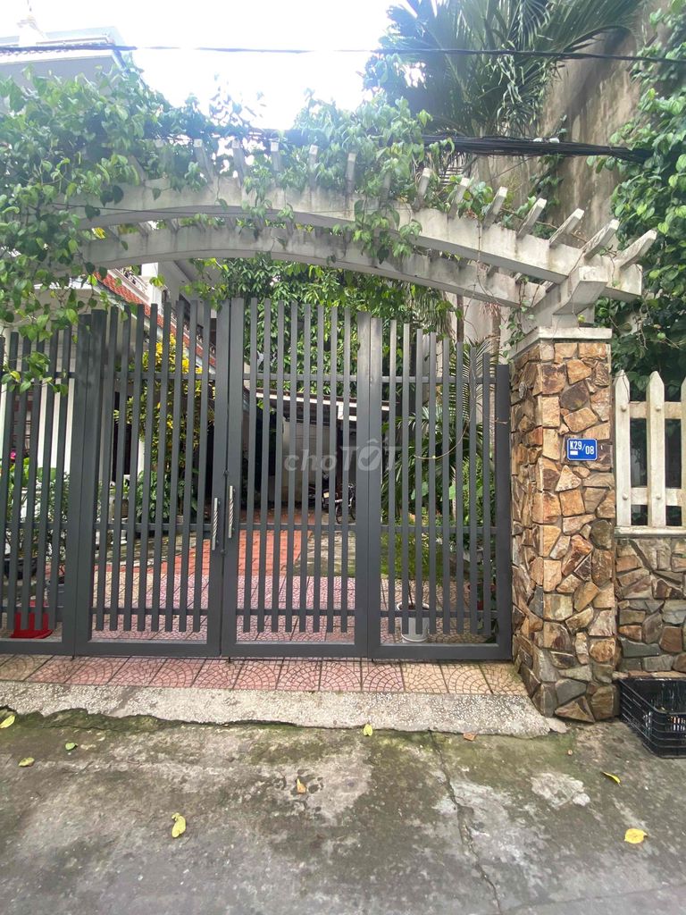 Nhà kiệt Hồ Xuân Hương 235m² giá 17 tỷ - Chính chủ, gần biển và trung tâm du lịch!