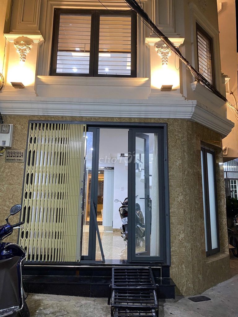 Nhà đẹp 5 phòng, 3 toilet tại Tân Định, Quận 1 - Giá chỉ 7.1 tỷ