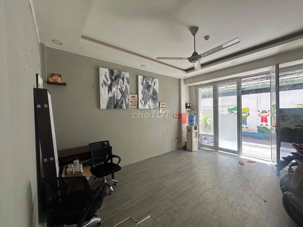 Mặt bằng kinh doanh tại Bình Thạnh 35m² giá chỉ 5.2 triệu - Phù hợp nhiều ngành nghề!