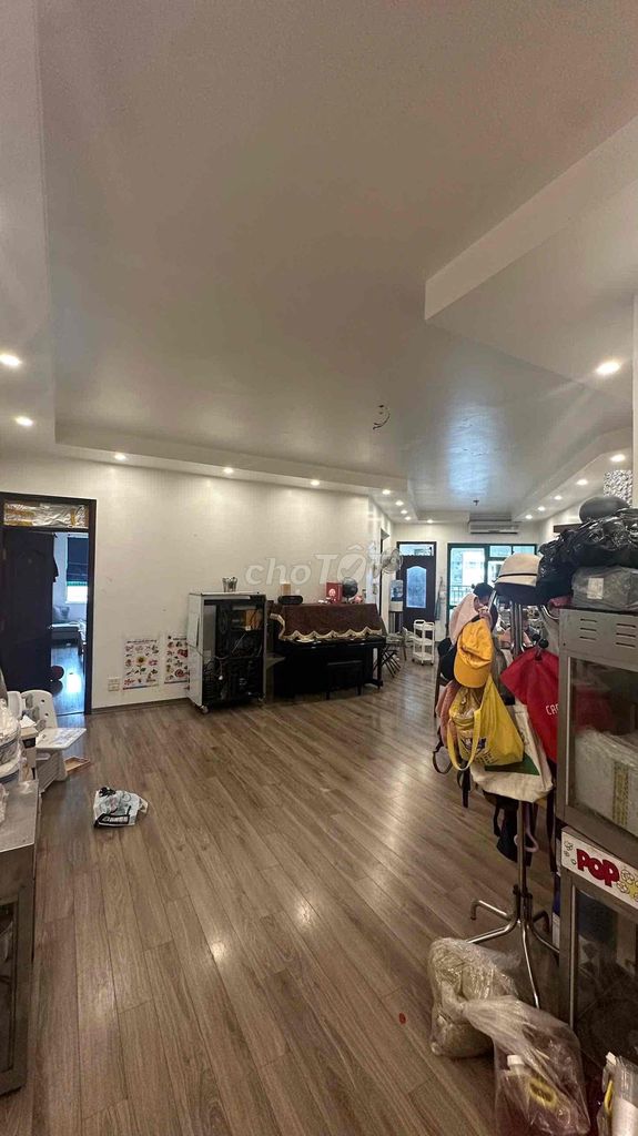 Căn hộ 2 phòng ngủ tại toà 17T4 KĐT Trung Hoà Nhân Chính 118m² giá 16 triệu - Sẵn sàng vào ở ngay!