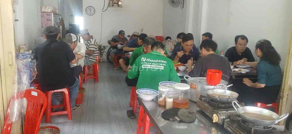 Sang Quán Cơm 120m² Đường Trương Phước Phan - Lượng Khách Đều Đặn