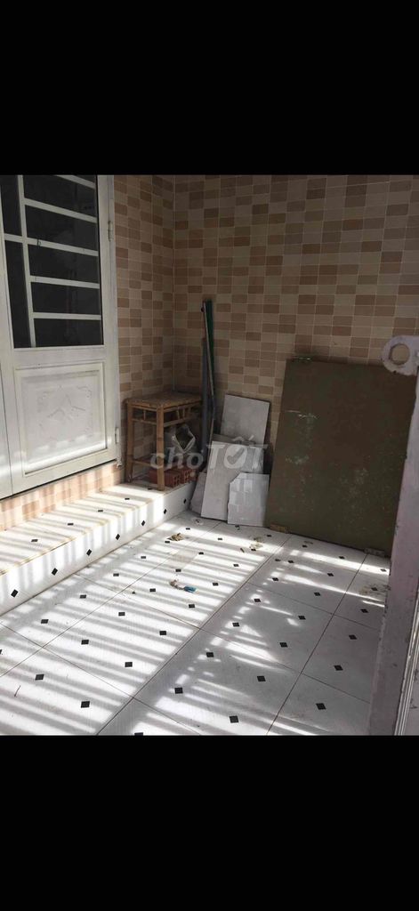 Nhà cấp 4 cho thuê 56m² tại Long Thạnh Mỹ - Gần Vinhome, an ninh tốt!