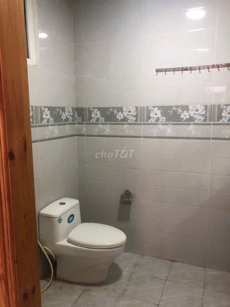 Phòng cho nữ thuê tại căn hộ Sơn Thịnh Thùy Vân 20m² chỉ 2 triệu - Không gian thoáng đãng!