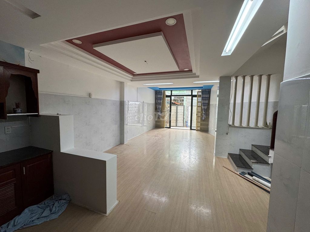 Nhà nguyên căn Quận 12 68m² giá 10.5 triệu - Khu vực an ninh cao, tiện ích đầy đủ!