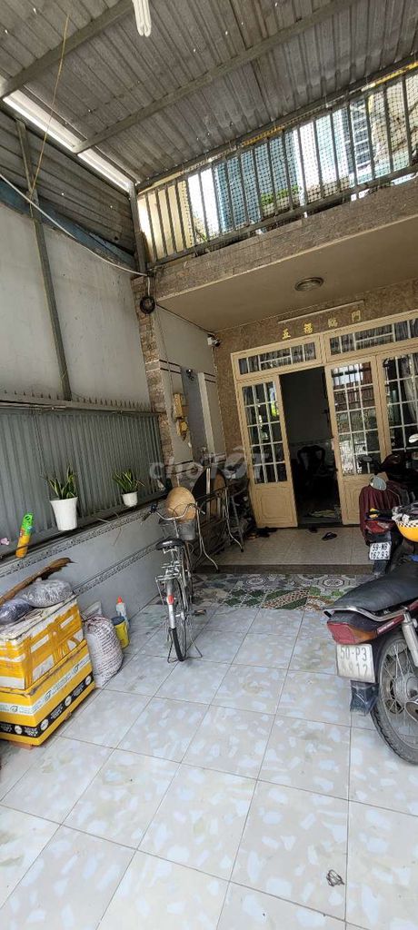 Nhà ở Bình Chánh 80m² giá 4.3 tỷ - Nhà đẹp 4 phòng ngủ