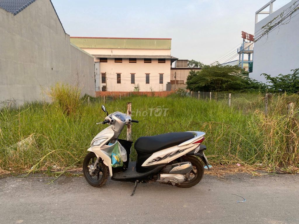 Đất nền chính chủ Bến Lức 100m² giá 490 triệu - Đầu tư sinh lời tuyệt vời!