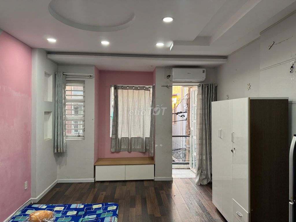 Phòng cho thuê đầy đủ nội thất tại Tân Phú 30m² giá 4 triệu - Thoáng mát, giờ giấc tự do!