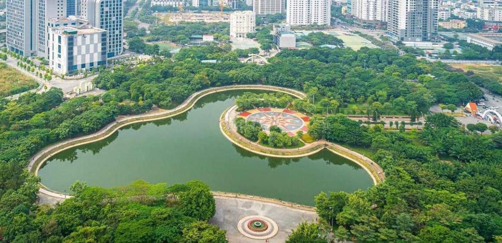 Căn hộ 3PN tại Hà Đô Parkview, Cầu Giấy 125m² chỉ 20 triệu - View công viên thoáng mát!