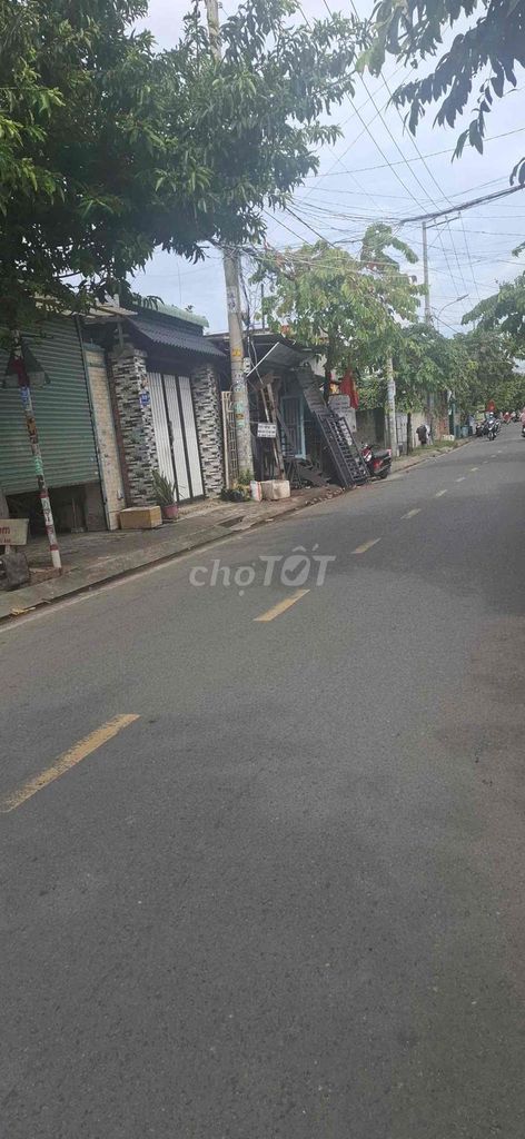 Nhà mặt tiền Hóc Môn 151m² giá 6.3 tỷ - Cơ hội đầu tư hiếm có!