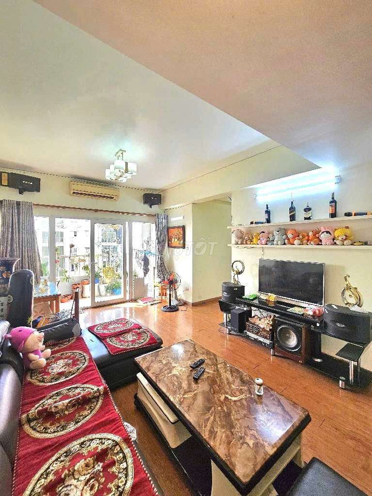 Căn hộ CT18 Việt Hưng, Long Biên 113m² giá 6.7 tỷ - Chính chủ bán gấp!