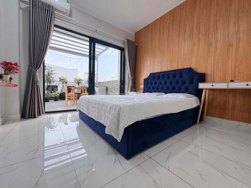 Penthouse 1 phòng ngủ đường Lam Sơn, Quận Tân Bình, giá 13.5 triệu - View sân bay tuyệt đẹp!