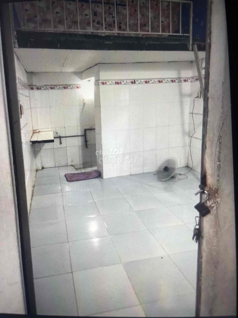 Phòng trọ cho sinh viên tại đường Tam Châu, 10m² chỉ 1.5 triệu - Nhanh tay liên hệ!