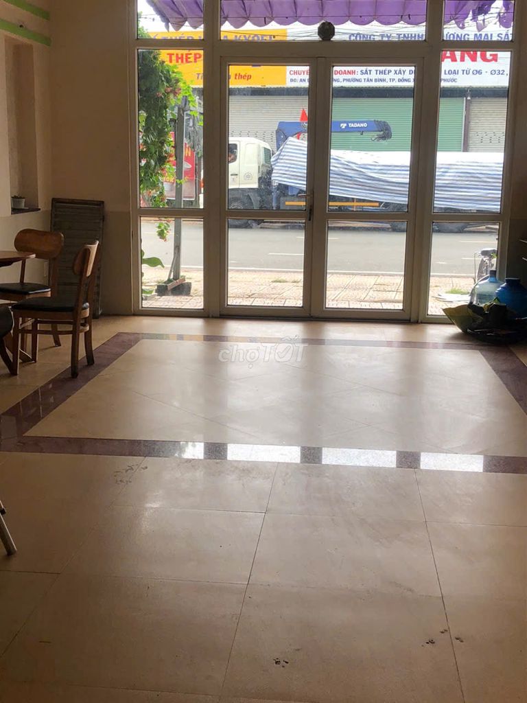 Cho thuê mặt bằng tầng trệt 57m² tại An Dương Vương, TP Đồng Xoài - Kinh doanh sầm uất!