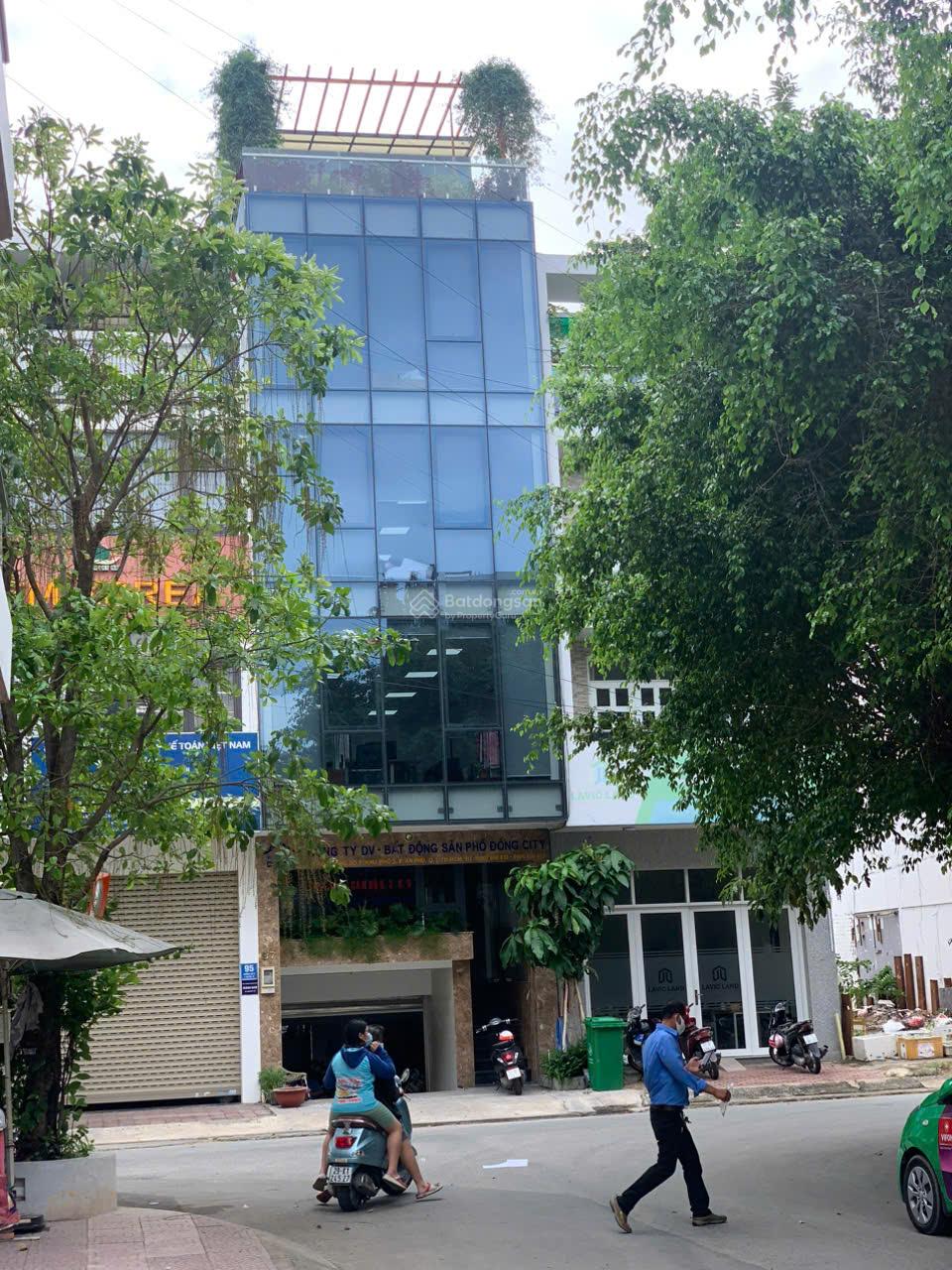 Cho thuê văn phòng chính chủ tại Thủ Đức 380m² - Giá chỉ 56 triệu/tháng!