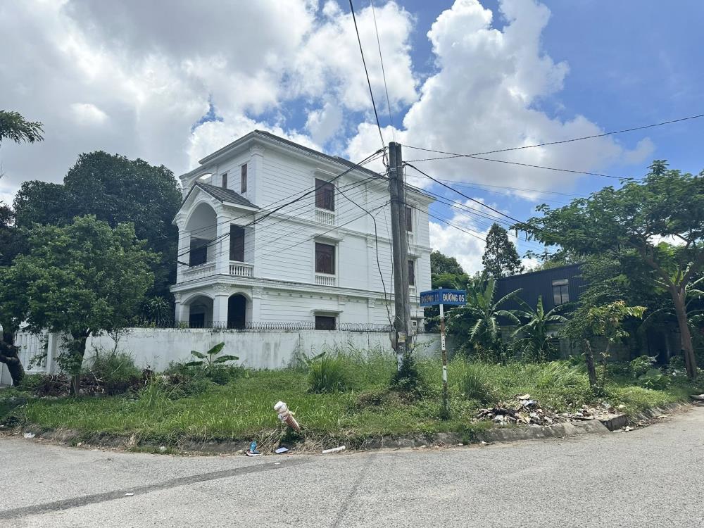 Cho thuê mặt bằng góc 2 mặt tiền Phường Hưng Phú, Quận Cái Răng - Diện tích 300m², thuận tiện kinh doanh!