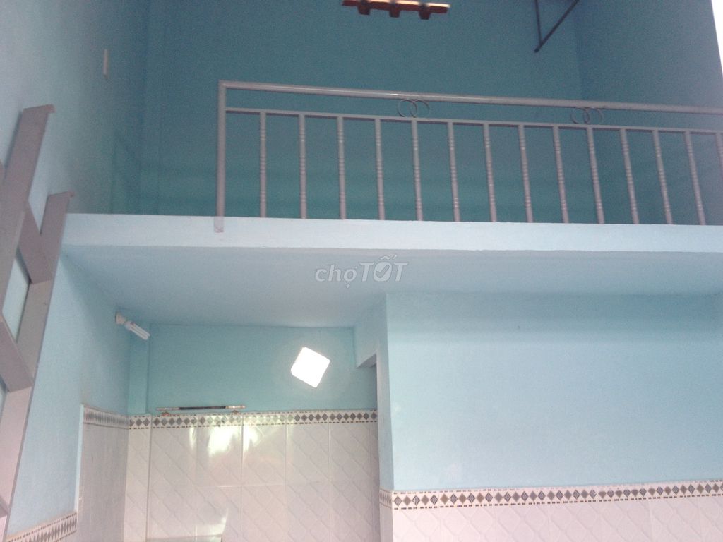 Phòng trọ đầu đường Cây Da - 16m², giá chỉ 900.000đ - An ninh, sạch sẽ!