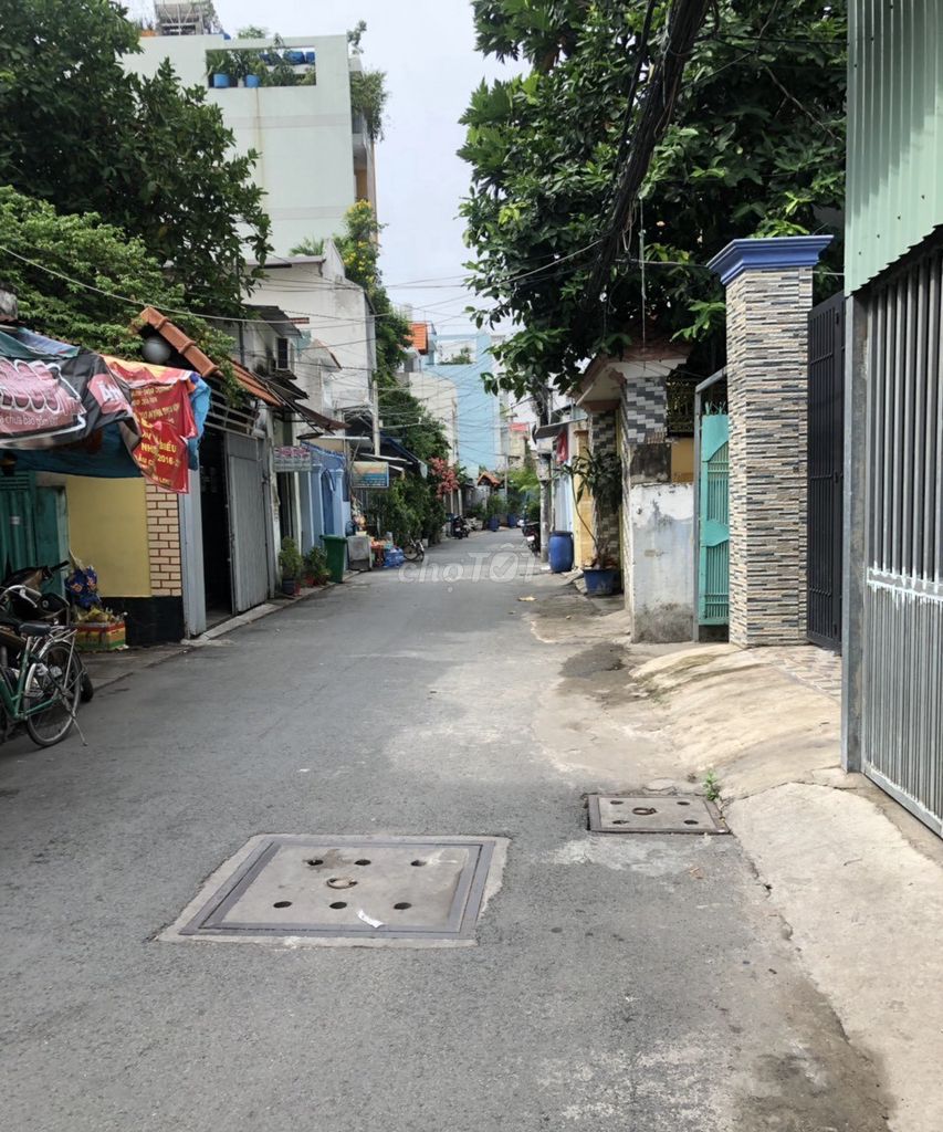 Nhà góc 2 mặt tiền hẻm xe hơi Huỳnh Tấn Phát, Quận 7, 85m² giá 7.5 tỷ - Tiện cho ở và kinh doanh!