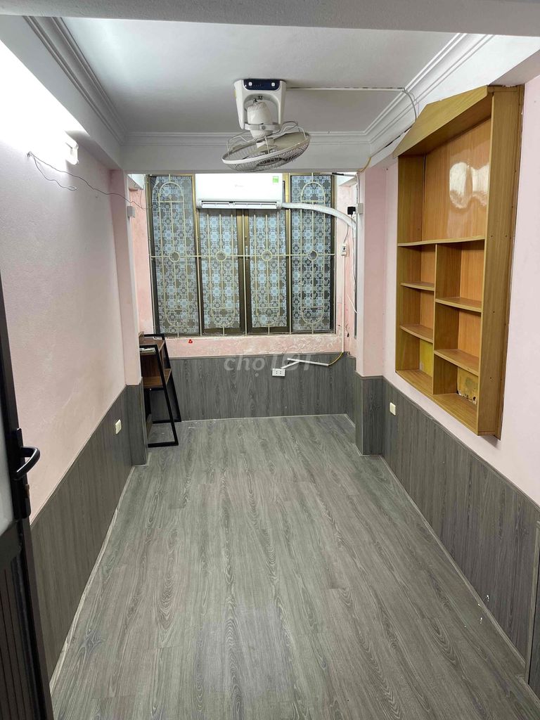 Nhà nguyên căn 4 tầng phố Hàng Cháo 18m² giá 7 triệu - Thuận tiện mọi bề!