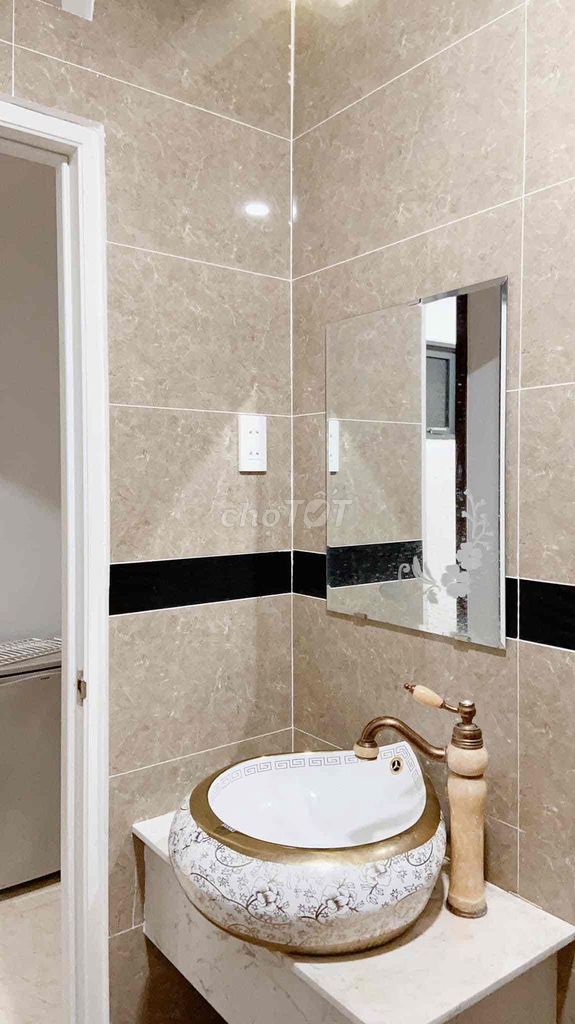 Phòng cho nữ thuê tại Tân Bình 20m² giá 4.3 triệu - Nhà mới xây, đầy đủ tiện nghi!