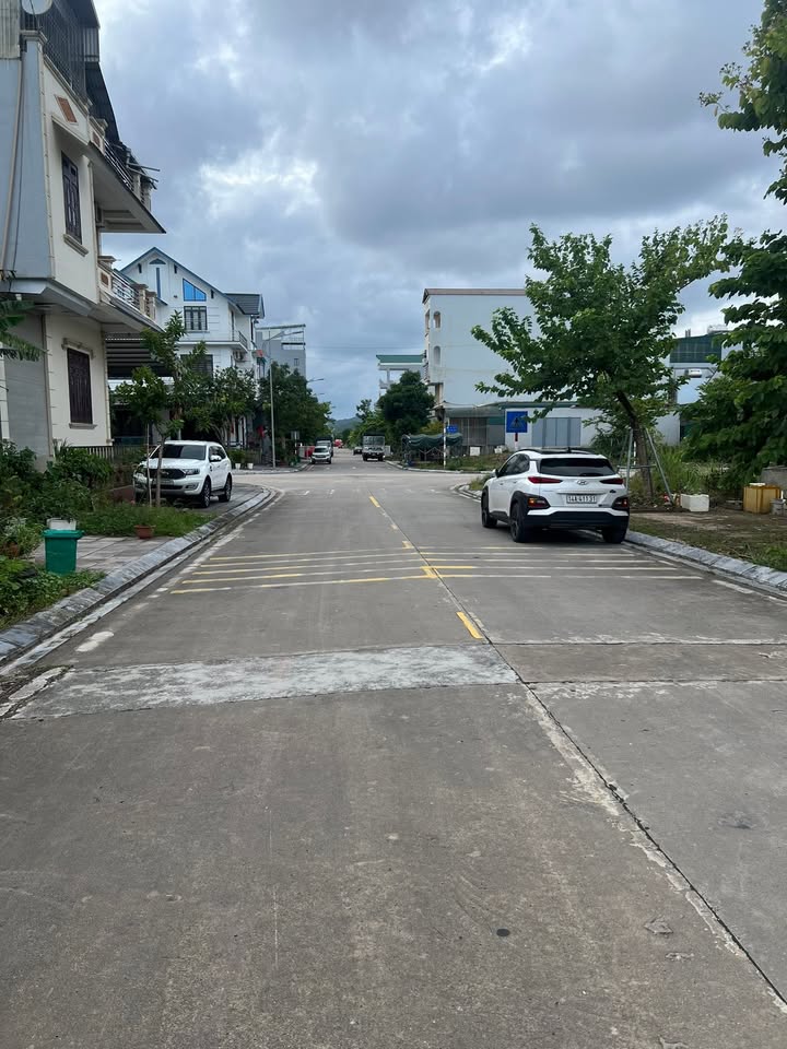 Đất nền Hải Yên Móng Cái 90m² giá 2 tỷ - Đầu tư sinh lời ngay!