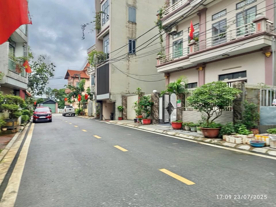 Đất đẹp Tiên Dương, Đông Anh 75m² giá 8.25 tỷ - Dòng tiền cho thuê ổn định!