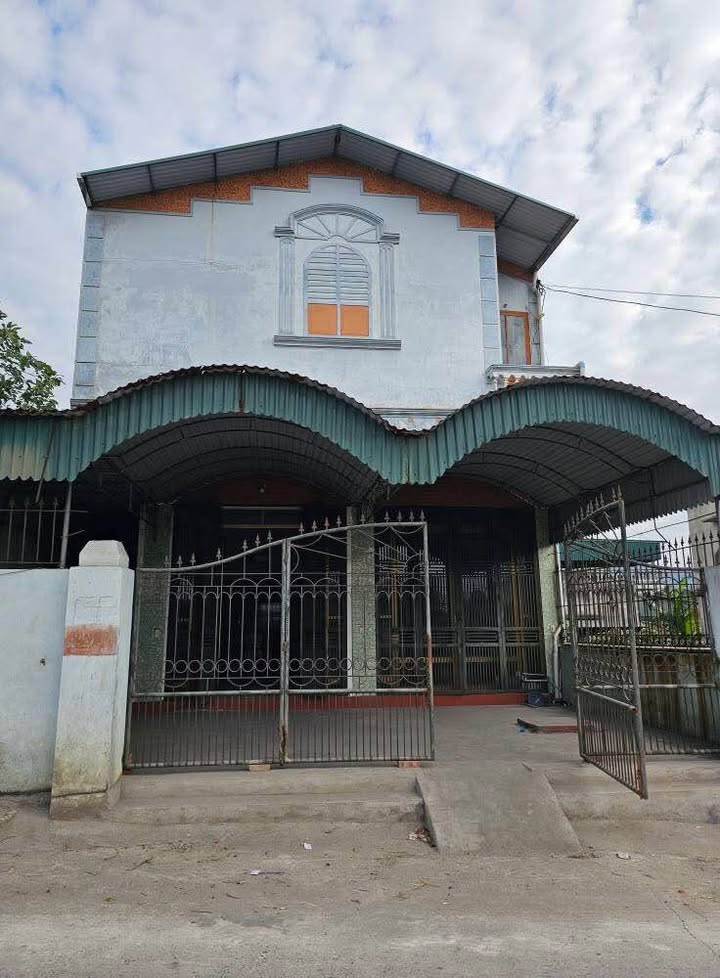 Nhà 2 tầng tại Mạo Khê, Uông Bí 90m² giá 1 tỷ - Chính chủ bán gấp!