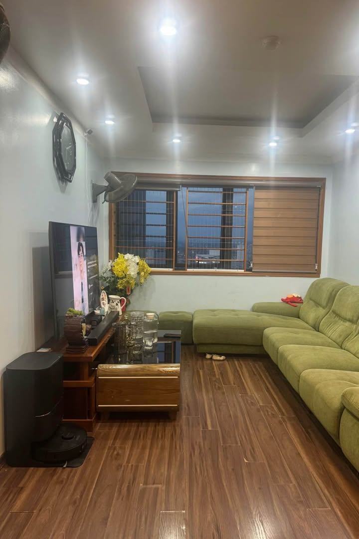 Căn hộ Chung cư Bảo Sơn - Nguyễn Sỹ Sách, Hưng Phúc 92m² giá 3 tỷ - Hướng Đông thoáng mát!