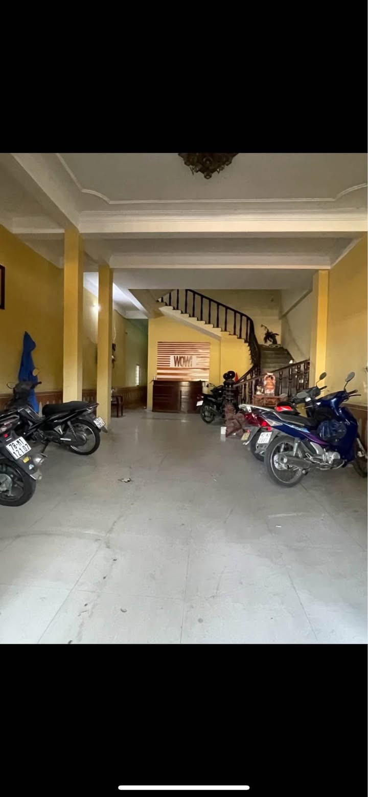 Căn hộ mặt tiền Lê Văn Hiến 306m² giá 17 tỷ - Đầu tư sinh lời ngay!