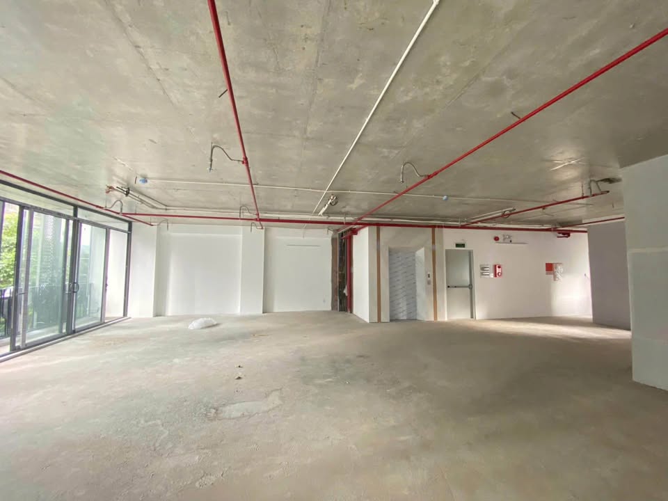 Văn phòng cho thuê 102A Cao Thắng, Quận 3, 228m² - Đầu tư vào tương lai bền vững!