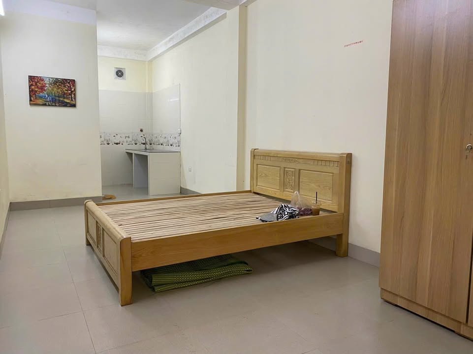 Phòng cho thuê tại Cao Xanh, Hạ Long - Ngay tầng 1, tiện nghi đầy đủ!