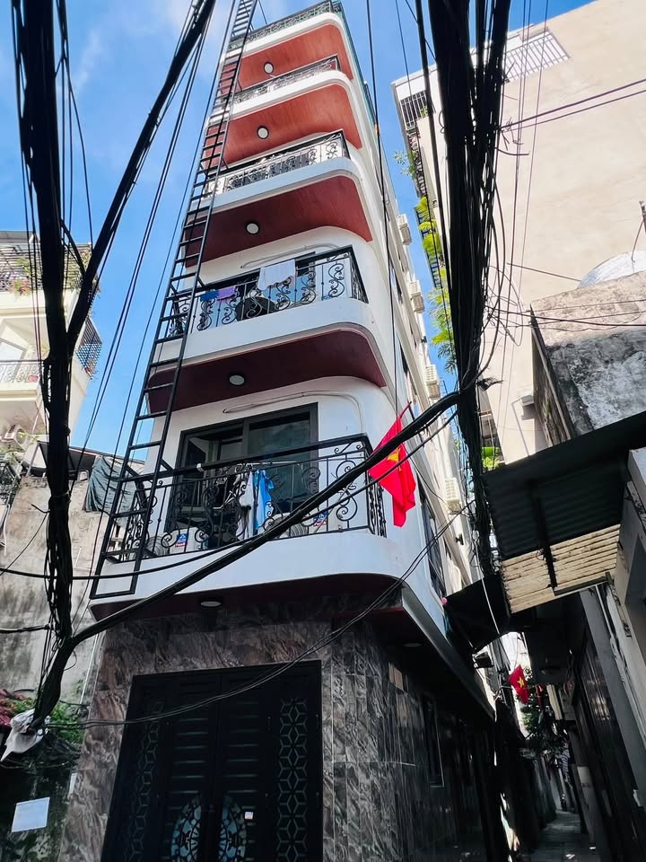 Căn hộ dịch vụ Minh Khai 51m² giá 13.5 tỷ - Dòng tiền ổn định 65 triệu/tháng!