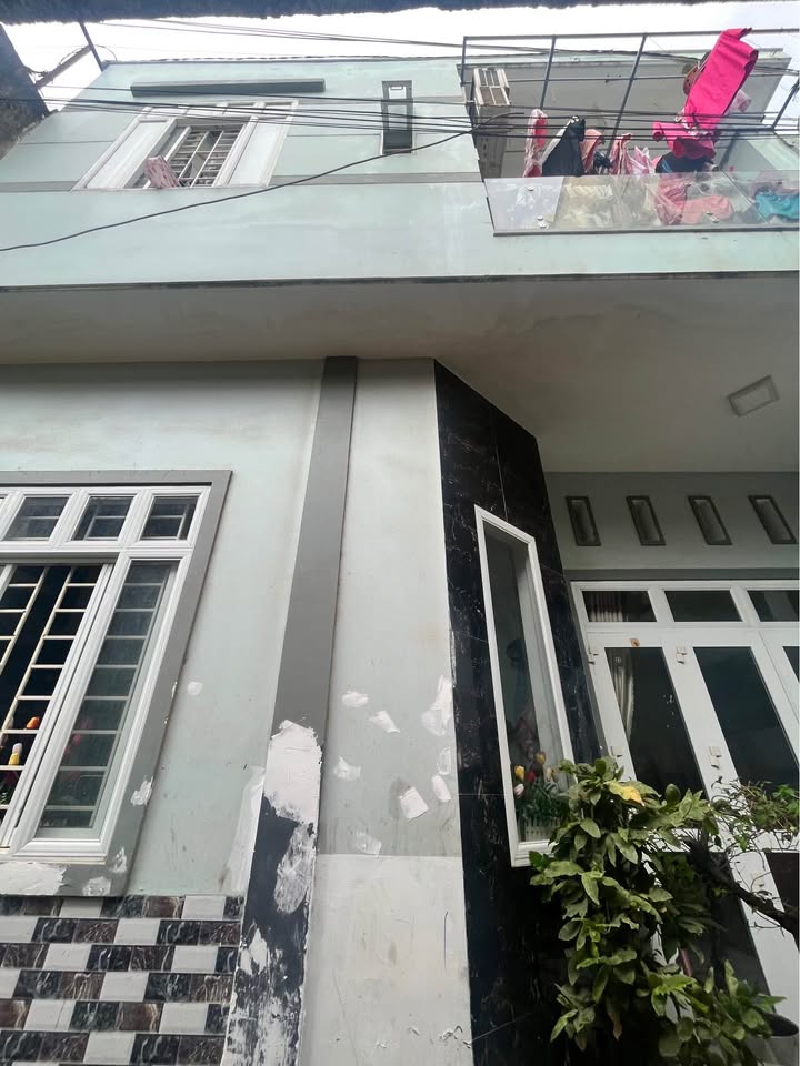 Nhà riêng Trần Hưng Đạo, Quy Nhơn 38m² giá 2 tỷ - Ô tô đậu gần nhà!