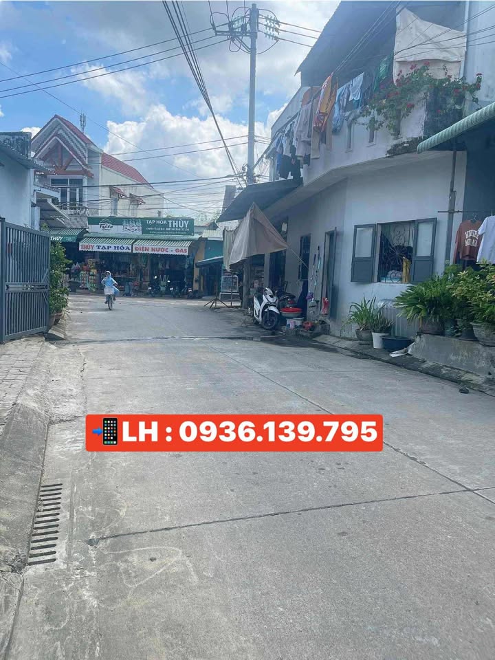 Đất nền Hòa Tiến 110m² giá 1.7 tỷ - Vị trí kinh doanh đắc địa!