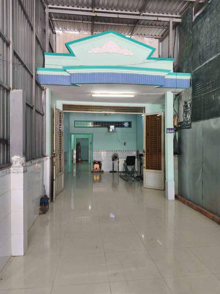 Nhà mặt tiền Quốc lộ 54, phường Cái Vồn, 61m² giá 1.8 tỷ - Vị trí kinh doanh đắc địa!