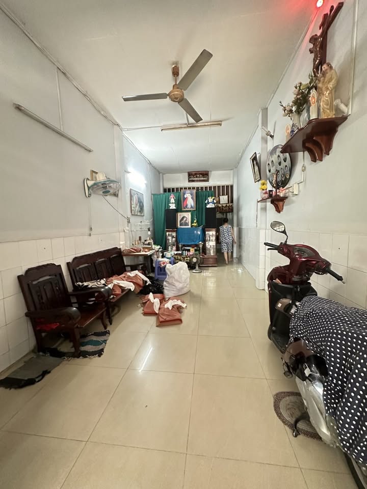 Nhà riêng Khuông Việt Tân Phú 65m² giá 6.2 tỷ - Hẻm xe hơi, chính chủ!