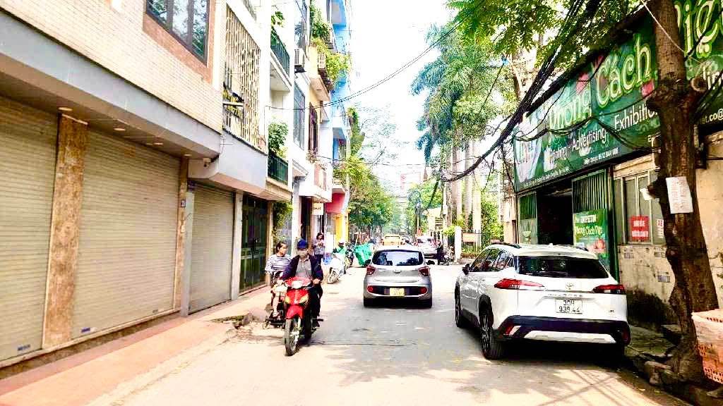 Nhà Đống Đa 60m² giá 18 tỷ - Vị trí trung tâm, phong thủy vượng phát!