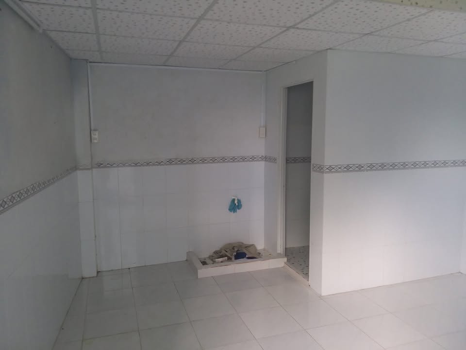 Phòng trọ 136/16 Thiên Hộ Dương, An Bình 27m² - Giá chỉ 900k, tự do giờ giấc!