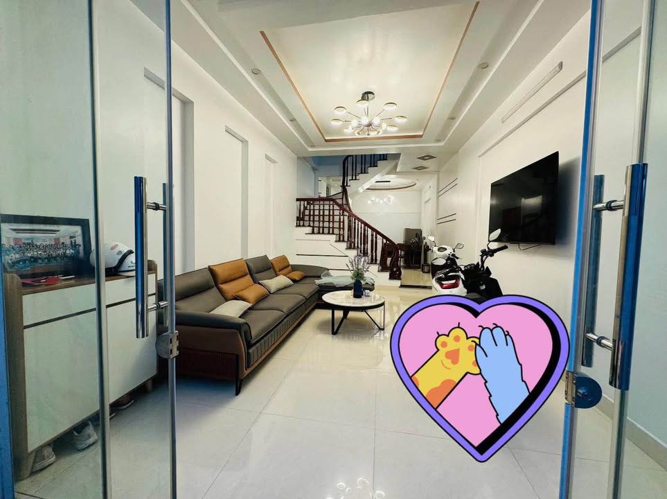 Nhà 3 tầng Đằng Hải 55m² giá 3.2 tỷ - Ô tô đỗ cửa, kinh doanh thuận lợi!