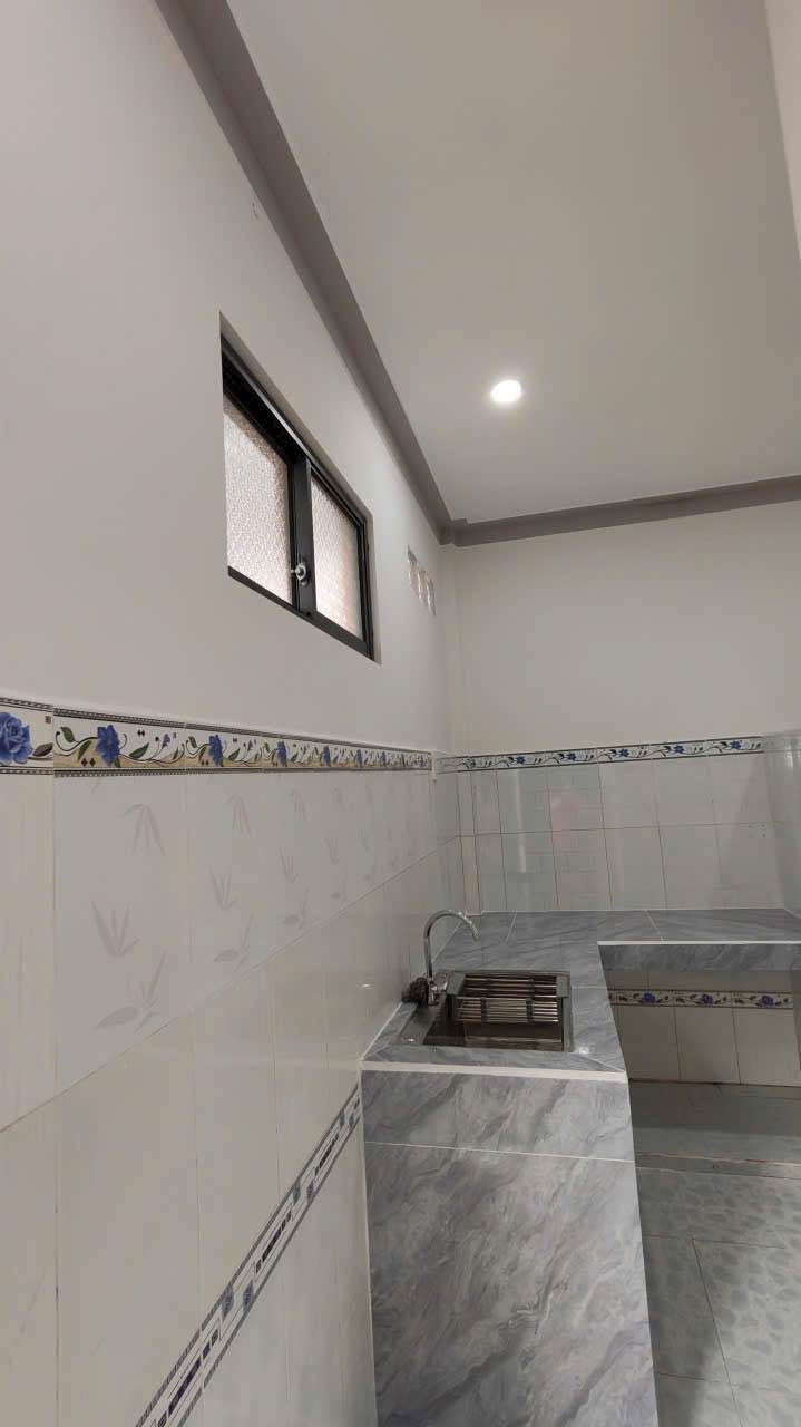 Nhà chính chủ KDC Trường An - TP. Vĩnh Long 80m² giá 1.69 tỷ - Kinh doanh thuận lợi!